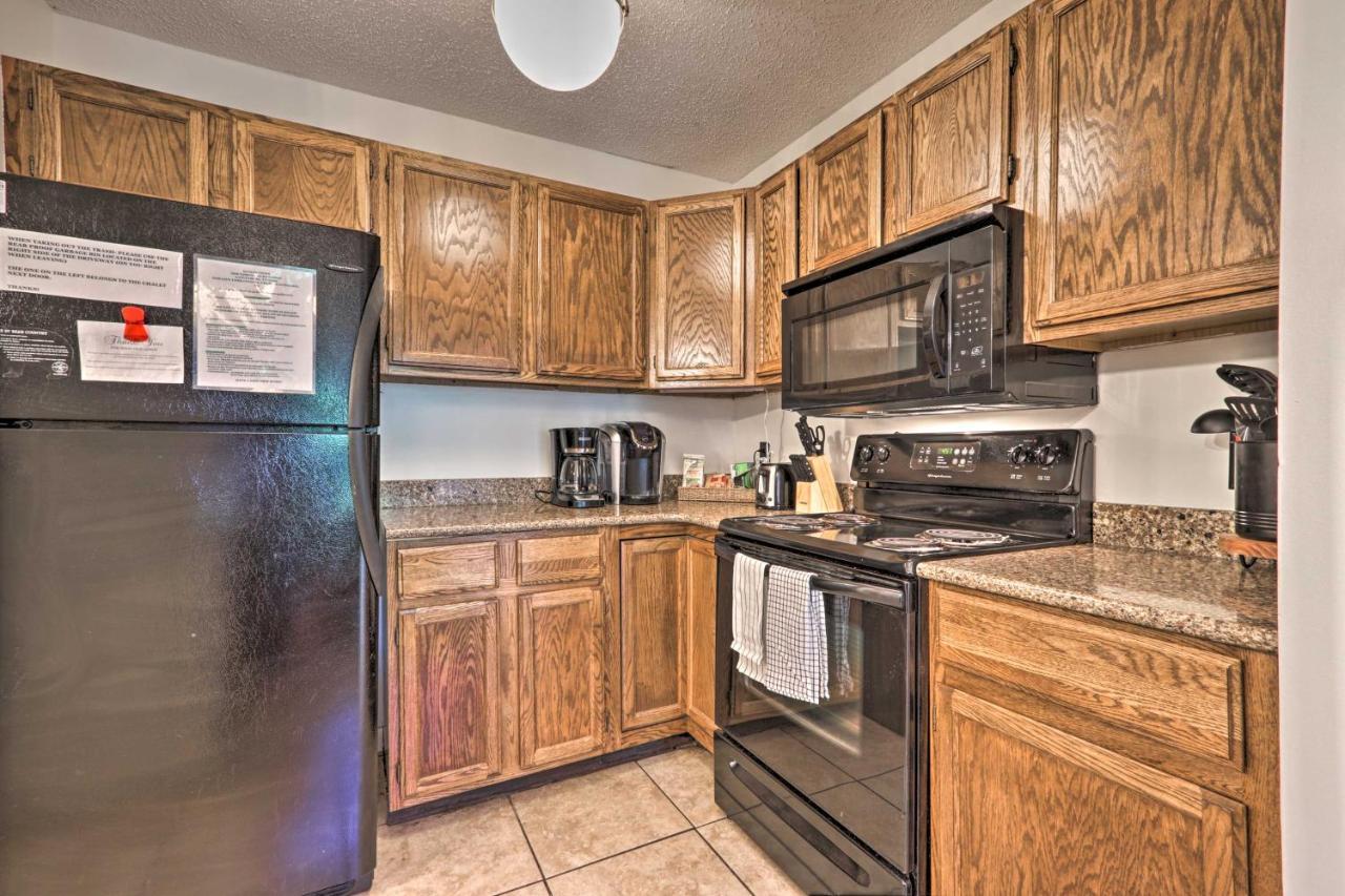 Gatlinburg Chalet with Hot Tub, Sauna&Mountain View Bagian luar foto